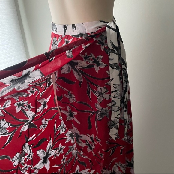 Jets Australia Silk Blend Sarong Wrap Skirt By Jessika Allen Floral Beach Swim - Picture 4 of 8